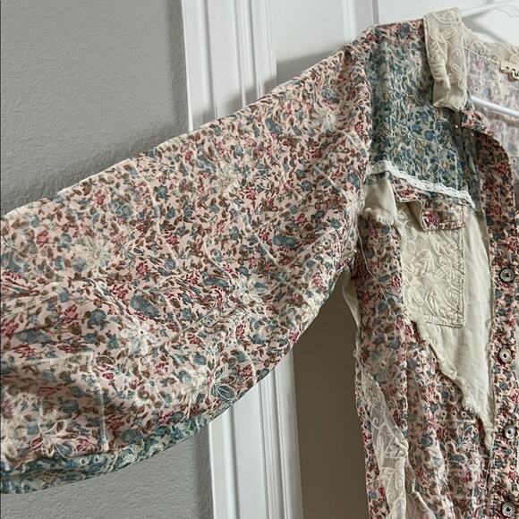 Never Worn POL From Eden Cream Embroidered Button Down Size M - Picture 7 of 8